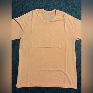 Lululemon Tee
